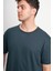 Regular Fit Kısa Kol Pis Yaka Basic T-Shirt 3