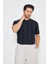 Erkek Kısa Kollu Bisiklet Yaka Düz Kabartma Desen Yaza Uygun ve Günlük Kullanıma Şık Rahat Triko 3