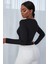 Kadın Siyah Uzun Kollu Düğmeli Göğüs ve Göbek Dekolteli Crop Top Bluz 2
