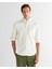 Erkek Krem Regular Fit Düğmeli Yaka Gömlek 3825117T.113 1