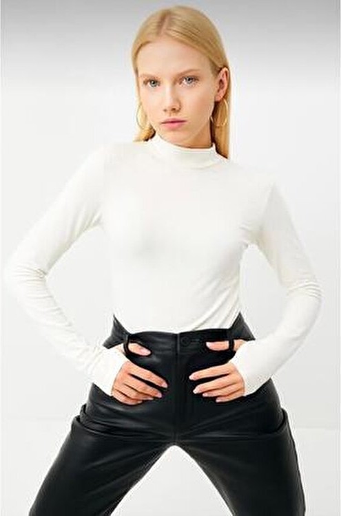 Hashtag Kadın Balıkçı Yaka Parmak Detaylı Body 4'lü Set Viskon Kumaş görsel 7