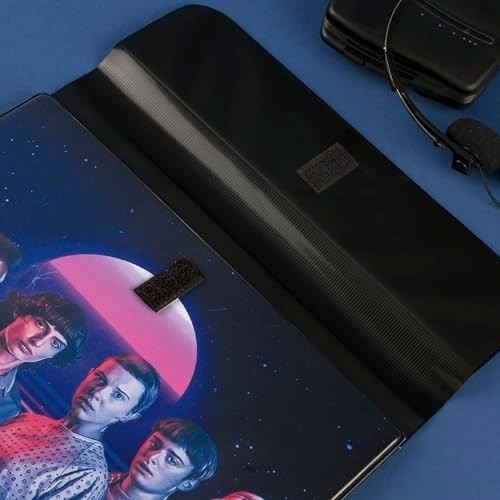 Trapper Keeper Binder, Things, 1 Inç Bağlayıcı 2 Klasör ve Ekstra Cep Içerir, Neon (261138G-25) görsel 2