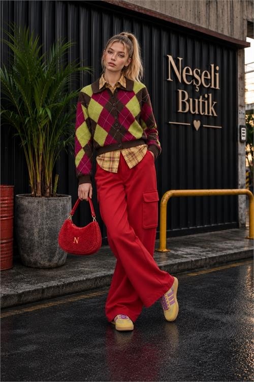 Neşeli Butik Kadın Kırmızı Kolej Tarzı Baklava Desenli Düğmeli Triko Hırka NBHT06 görsel 2