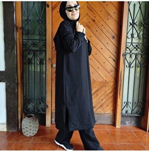Aysun Aydemir Kadın Tesettür Eşofman Takım Pamuklu Malzeme ile Düz Desenli Günlük Stil Oversize görsel 3