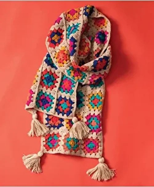 El Örgüsü Kadın Atkı Tığ Işi Motif Patchwork Kış Sezonu Renkli Desenli