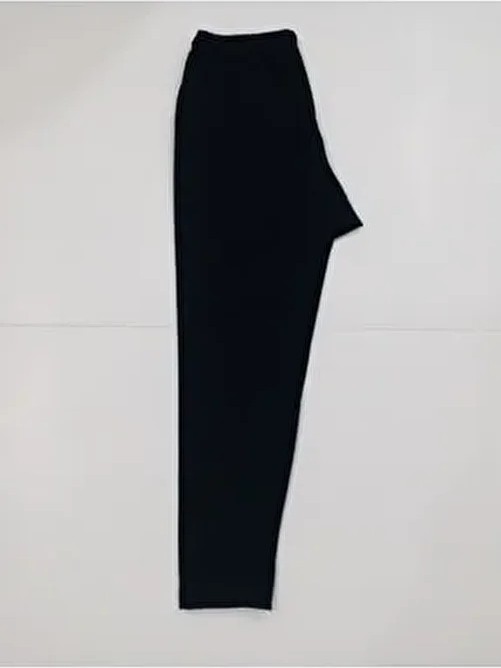 Roniwear Kadın Büyük Beden Penye Tayt Yumuşak ve Pürüzsüz Siyah Uzun Kalıp ile Konfor Sunar