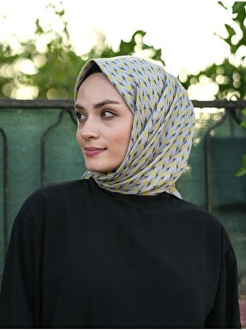 Monoor Pamuklu Soft Eşarp Eliza Desen Kadınlar İçin Şık ve Nefes Alabilir Tasarım görsel 8