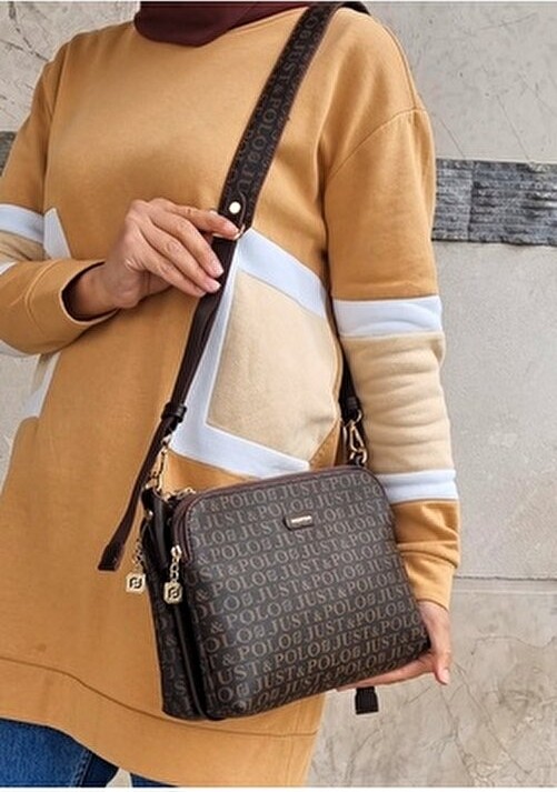 Just Polo Std Kadın 4 Gözlü Klasik Omuz ve Çapraz Çantası Suni Deri Baskılı Basic Koleksiyon