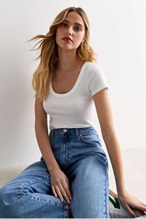 Rooted Kadın Havuz Yaka T-Shirt & Bluz , Likralı Fitilli Kaşkorse Kumaş