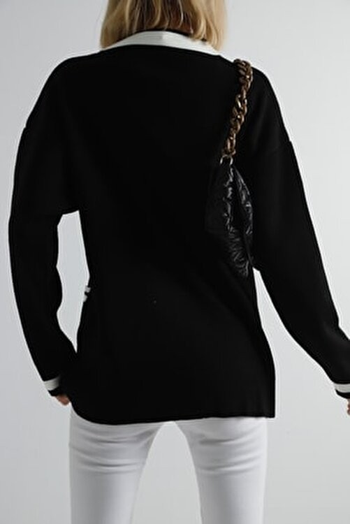 Winter Club Siyah Gold Düğmeli Şerit Detaylı Oversize Triko Hırka görsel 3