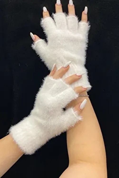 Ritagarcia Peluş Uzun Eldiven görsel 5