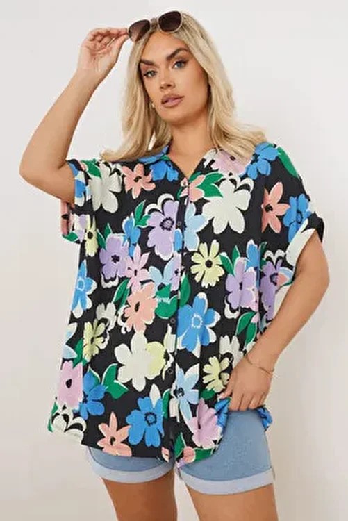 Stil Diva Büyük Beden Kadın Çiçek Desenli Kısa Kollu Düğmeli Gömlek 303964 Günlük Stil