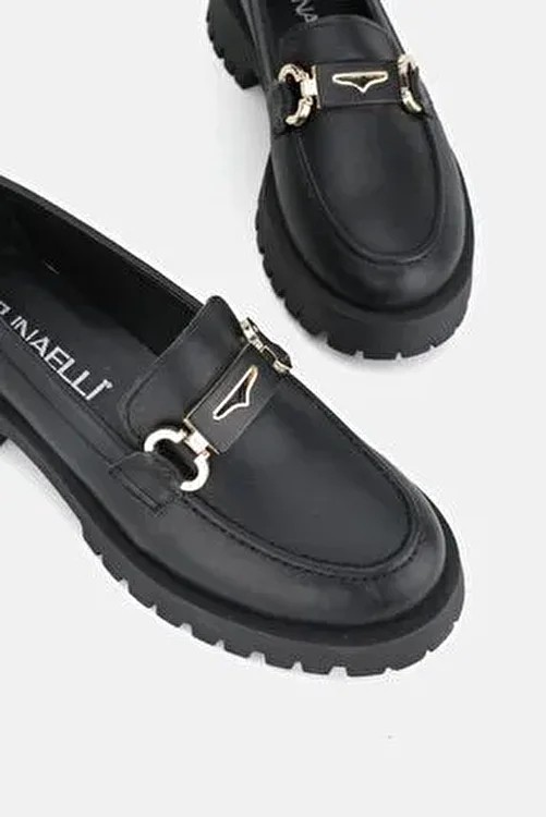 Tunaelli Kadın Bej Tokalı Loafer Ayakkabı Hakiki Deri Taban Kauçuk 36-41 Numara Günlük Kullanım İçin