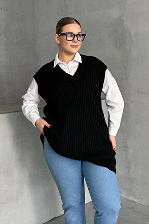 Stil Diva Büyük Beden V Yaka Kısa Kollu Triko Süveter Siyah Renkli Şık Tasarım 302134 görsel 2
