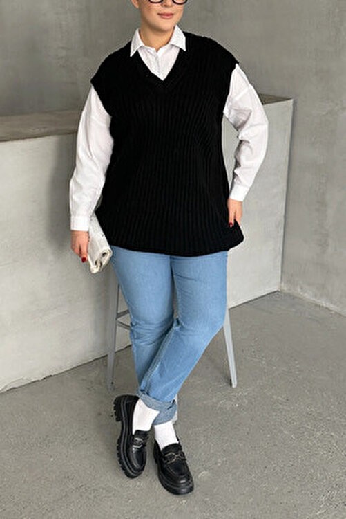 Stil Diva Büyük Beden V Yaka Kısa Kollu Triko Süveter Siyah Renkli Şık Tasarım 302134 görsel 4