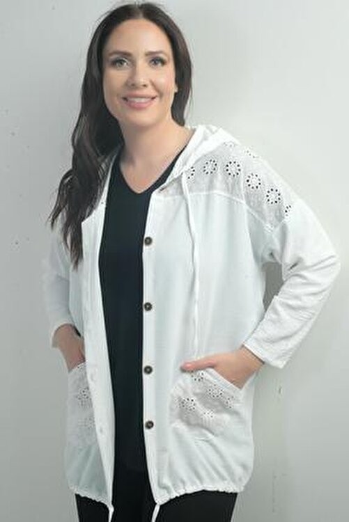 Belirtilmemiş Kadın Kapüşonlu Önü Düğmeli Cepli Fistolu Büyük Beden Hırka