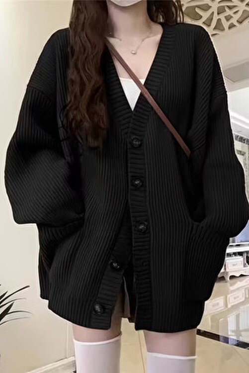 Tarz Cool Kadın Oversize Cepli Düğmeli V Yaka Triko Hırka