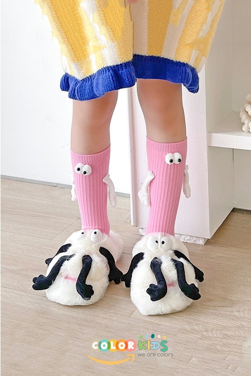 Color Socks Pembe El Ele Tutuşan Gözlü Mıknatıslı Soket Çorap Seti Düz Desenli Unisex görsel 8