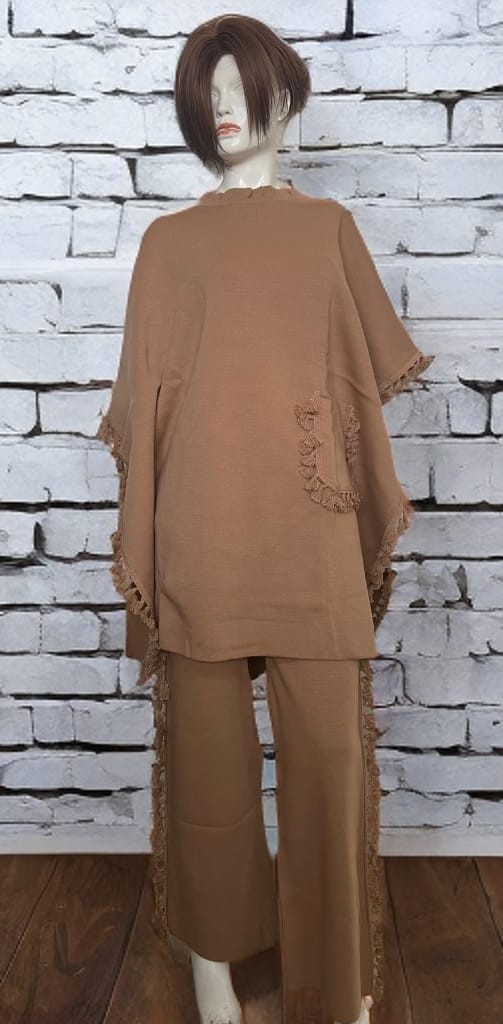 Çalıkuşu Triko Panço ve Pantolon Ikili Takım Püskül Detaylı M2401