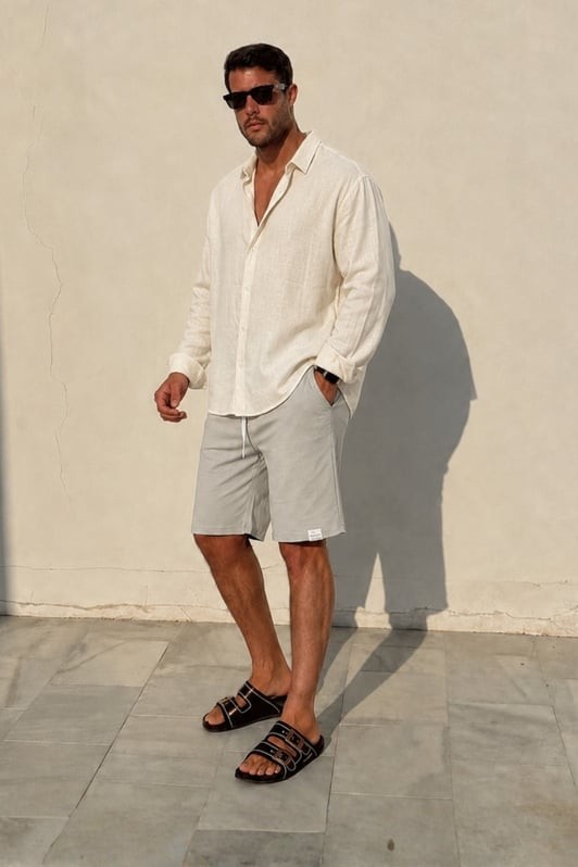 Madmext Siyah Basic Erkek Şort Regular Fit Yazlık Normal Bel Çift Cepli 6501