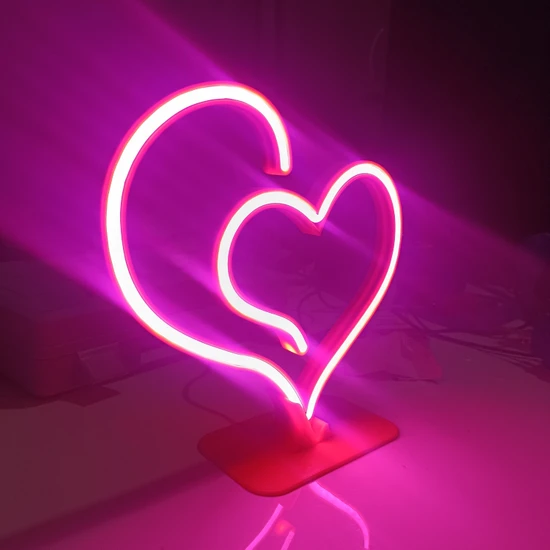 Kamer Neon Işıklı Kalp