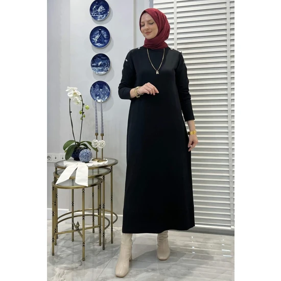 Rabia Şamlı Karanfil Siyah Triko Elbise