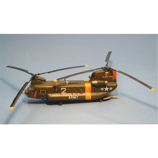 Trumpeter 01621 1/72 Ölçek CH-47A Chinook Orta Sınıf Fiyatı