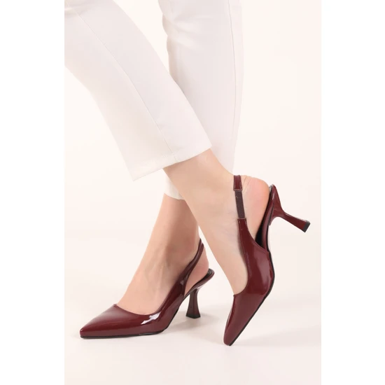 Shedax Kadın Stiletto Arkası Açık 7 cm Topuklu Rugan Ayakkabı