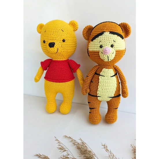 Masal Örgü Dünyası Winnie Pooh Kaplan & Ayıcık (2in1) - Harika Hayvanlar Serisi Doğal Amigurumi 2 Oyuncak (23 Er Cm)