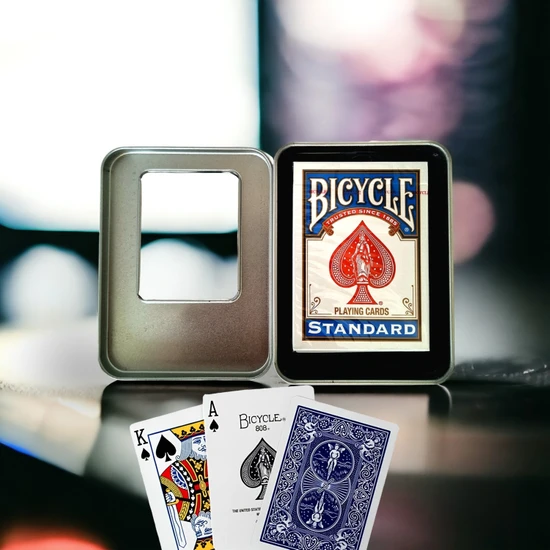 Deren Pecunia Bicycle Standart Metal Kutulu Orijinal Iskambil Poker Oyun Kartları