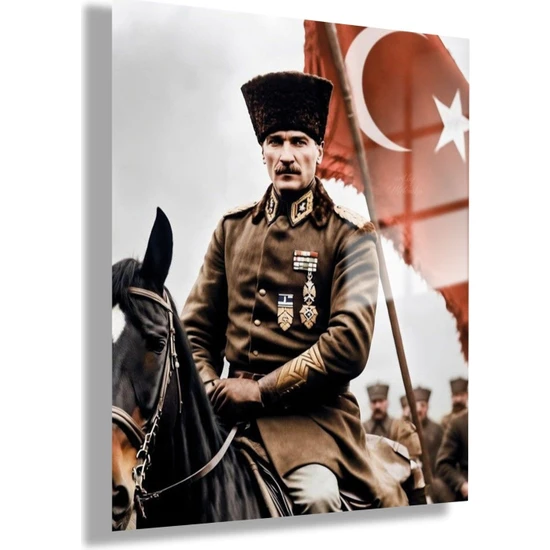Gaagart Temperli Cam Tablo Yüksek Kalite Üniformalı Atatürk Görseli