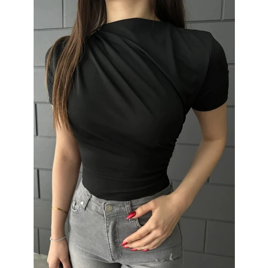 Gocuk Kadın Dik Yaka Drapeli Dalgıç Bluz T-Shirt(Tişört) Siyah