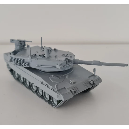 Maketimiz Tank Modeli-Leopar Tank Modeli- Reçine Malzemeden - 15X6X5CM