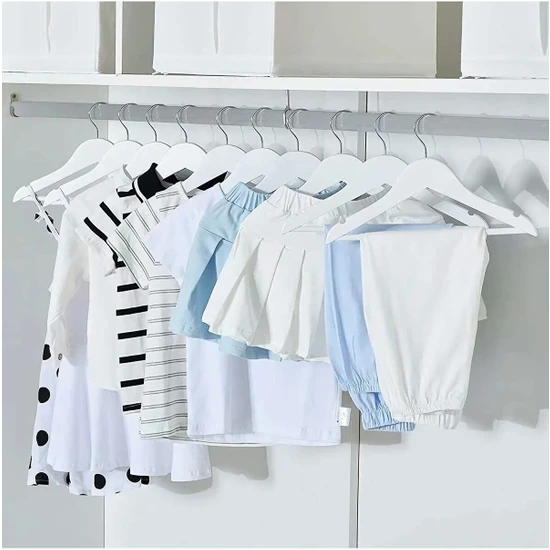 Und Trade 12'li Ahşap Görünümlü Çocuk Elbise Askı Bebek Askısı Kıyafet ve Elbise Askısı 12 Adet