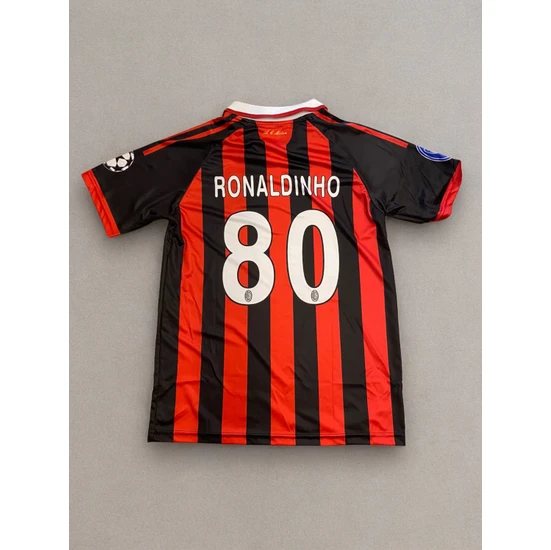 North Stand Nostaljik AC Milan Ronaldinho Efsane Forma