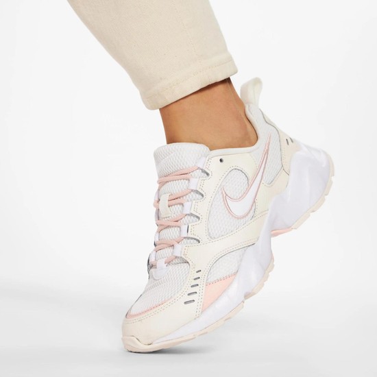 nike ci0603 wmns nike air heights