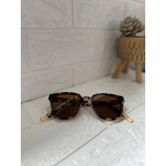 Macerati Vintage Oval Leopar Güneş Gözlüğü