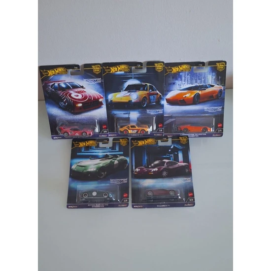 Hot Wheels Premium Car Culture Exotic Envy