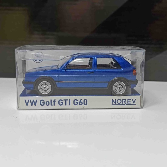 NOREV 1/43 - VW Bay Window T2 Camper Van Green Diecast Scale Model Car EUR 42,07 - FR
