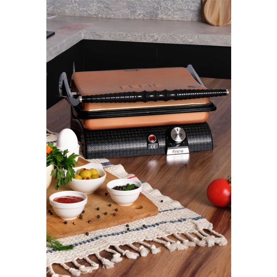 Feris Döküm Tost Makinesi Bakır ( Gerçek Pik Döküm, Alüminyum Değildir. )