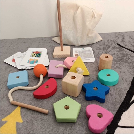 Moccotoys Montessori Giz Torbası ve Ip Geçir Geometrik Şekiller Ikili Eğitici Kartlı Oyunu