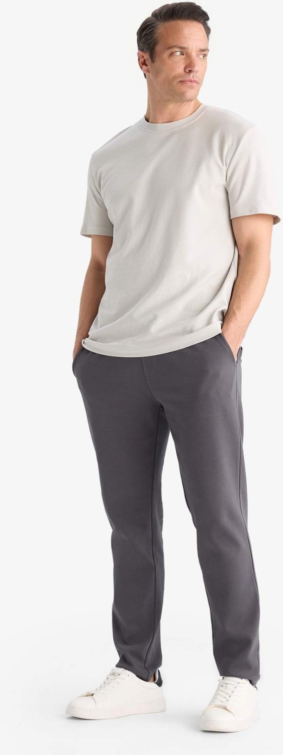 DeFacto Regular Fit Esnek Basic Beli Bağcıklı Cepli Düz Paça Jogger Pantolon C6022AX25AU görsel 3