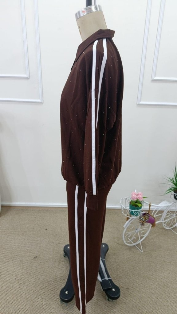 TeknoKapsül Kadın Uzun Kollu Yakalı Şerit Detaylı Viskon Iki Iplik Bluz ve Pantolon Ikili Takım - Kahve / 2xl-3xl görsel 8