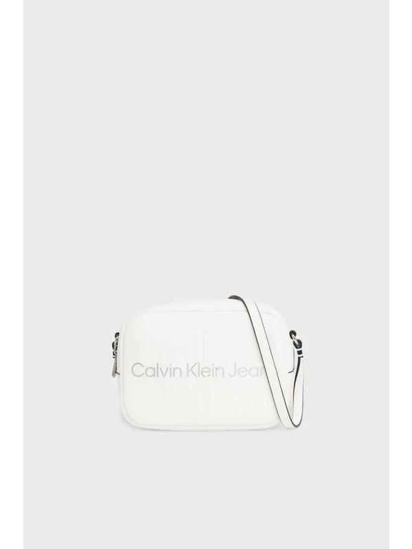 Calvin Klein Fermuarlı Ayarlanabilir Omuz Askılı Çanta K60K6102750LI Bayan Çanta K60K610275 0lı