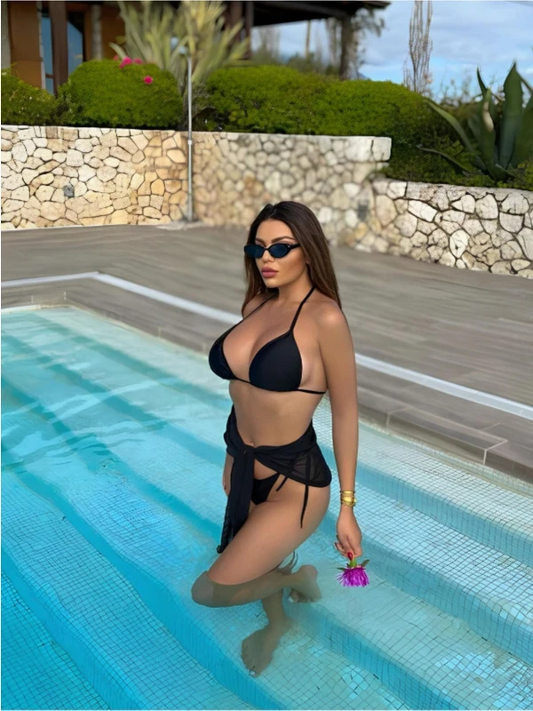 Stl Bikini ve Pareo Takım