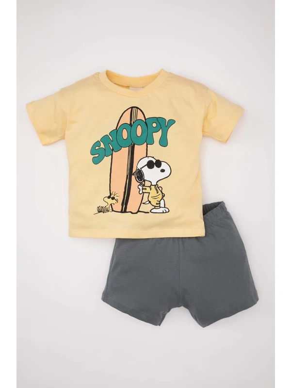 DeFacto Erkek Bebek Snoopy Kısa Kollu Tişört Şort 2'li Takım C6018A524SM