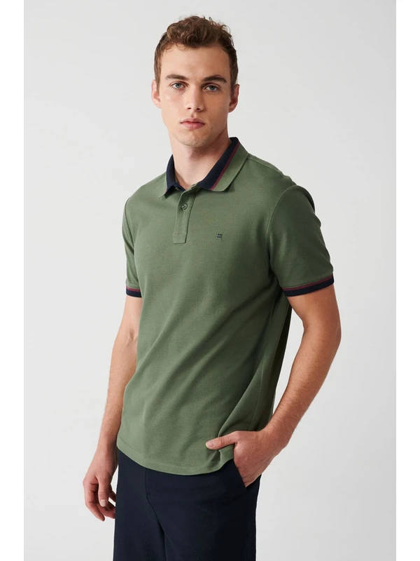 Avva Erkek Haki Yakası Çizgili %100 Pamuk Regular Fit 2 Düğmeli Polo Yaka T-shirt E001036