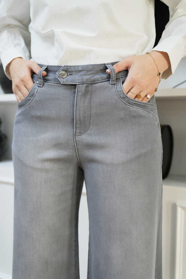 Neways Bol Paça Pantolon Gri %59,5 Coton Malzemeden Kadınlar İçin Şık Tasarım görsel 2