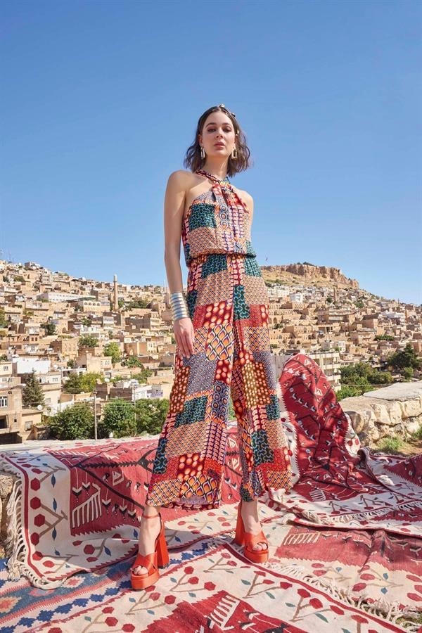Aesco Arias Closet Etnik Desenli Saten Tulum görsel 3