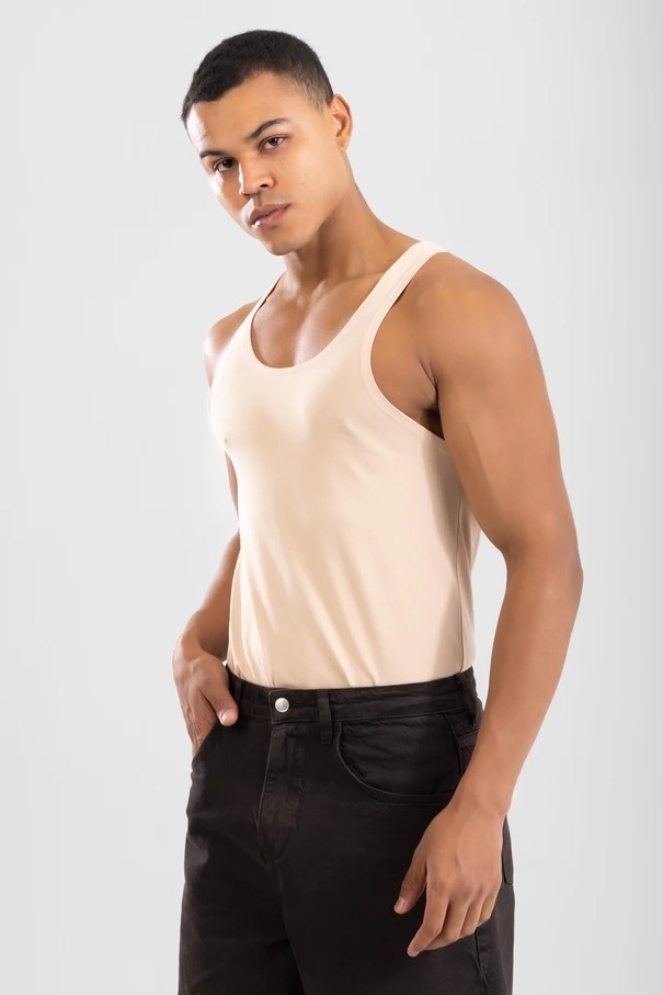 Baykar Erkek Slim Fit Pamuklu Görünmez Atlet Ten Rengi Rahat Kesim Özelliği ile